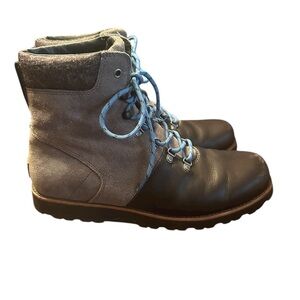 UGG Men’s Tie Up Boots Size 11